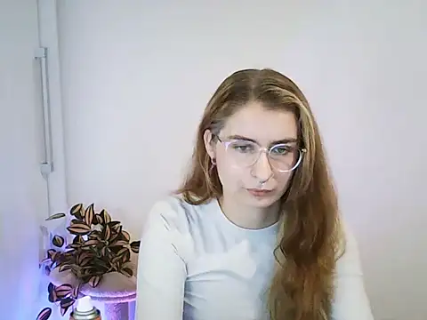 NinaBlond1 online show from 9, 1, 2026