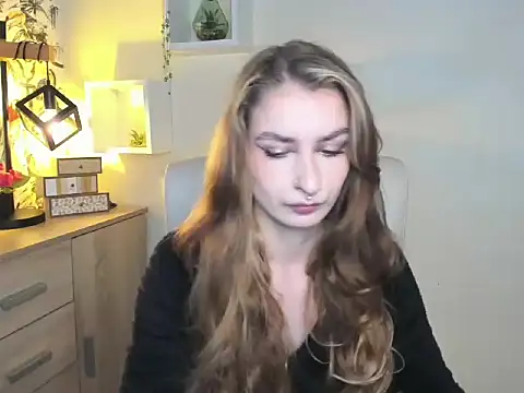 NinaBlond1 online show from 28, 11, 2025