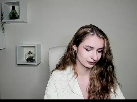 NinaBlond1 online show from 27, 10, 2025