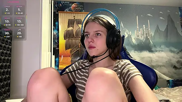 Elira Breeze online show from 22, 2, 2026