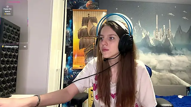 Elira Breeze online show from 20, 2, 2026