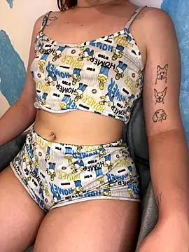 maduuuhot online show from 13, 12, 2025