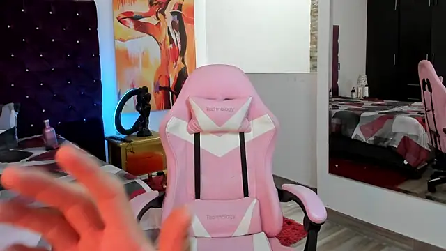 BooyHott  online show from 29, 11, 2025