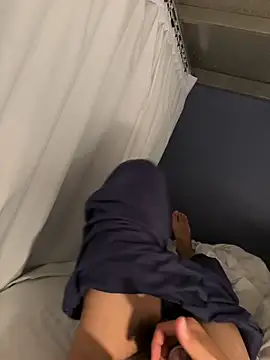 leeyoung  online show from 4, 11, 2025