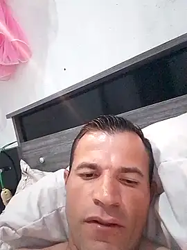 Snapshot of Claudiokkkkk chatting on 14, 2, 2026 Claudiokkkkk online show from 14, 2, 2026