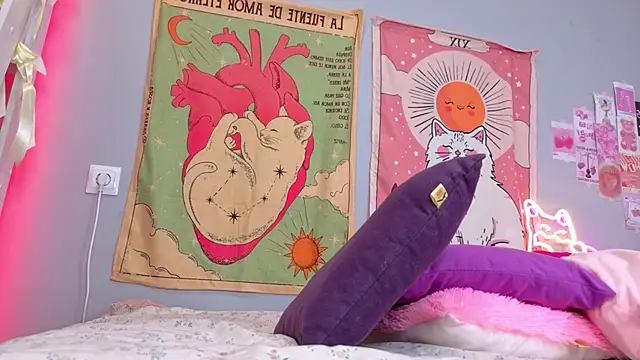 Leri Dells online show from 6, 4, 2026