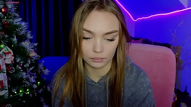 KitsyMoore online show from 15, 12, 2025