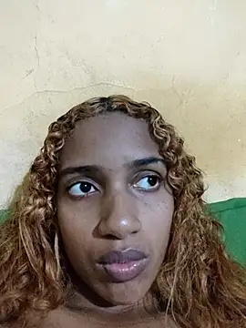 Snapshot of Barbiefox24 chatting on 16, 5, 2026 Barbiefox24 online show from 16, 5, 2026