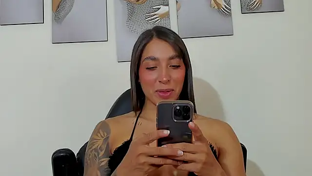 KAYLA BATISTA  online show from 28, 3, 2026