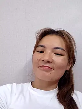 phuongxinhxan online show from 8, 11, 2025