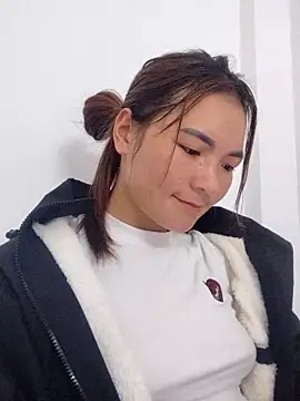 phuongxinhxan online show from 23, 11, 2025