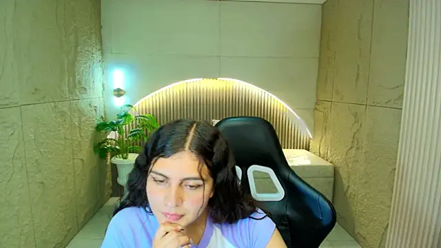 dany r  online show from 14, 4, 2026