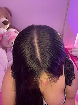 Mericute  online show from 24, 2, 2026