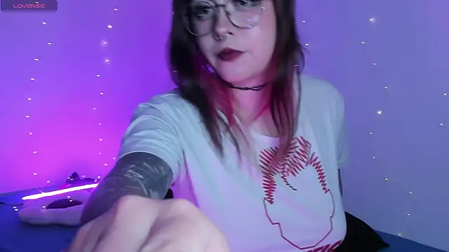 Hallucigenia  online show from 8, 4, 2026