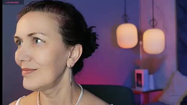 Irene Marlow online show from 26, 5, 2026
