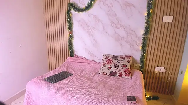 natalia blue online show from 21, 12, 2025