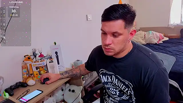 Snapshot of ryden_01 chatting on 14, 11, 2025 ryden 01 online show from 14, 11, 2025