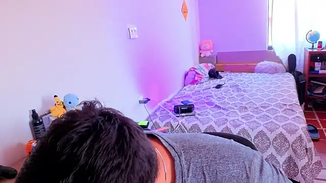 Snapshot of ryden_01 chatting on 24, 9, 2025 ryden 01 online show from 24, 9, 2025