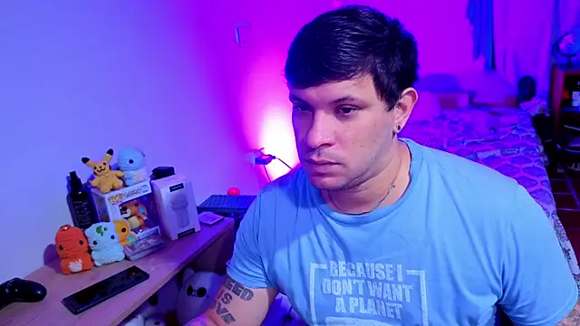 Snapshot of ryden_01 chatting on 25, 9, 2025 ryden 01 online show from 25, 9, 2025