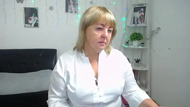 MilenaWedxy online show from 7, 10, 2025