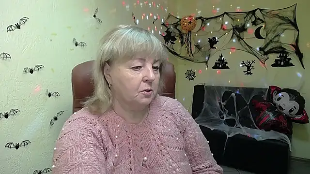 MilenaWedxy online show from 28, 10, 2025