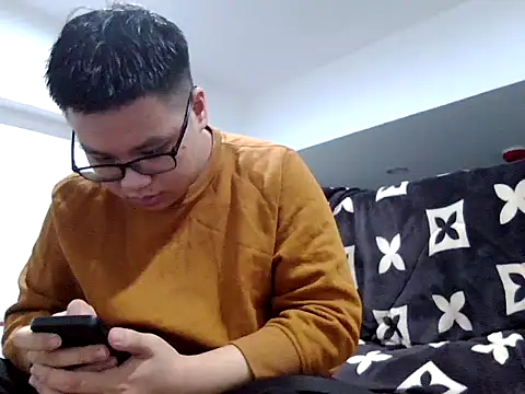 Snapshot of loveninja chatting on 17, 12, 2025 loveninja online show from 17, 12, 2025