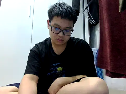 loveninja online show from 1, 4, 2026