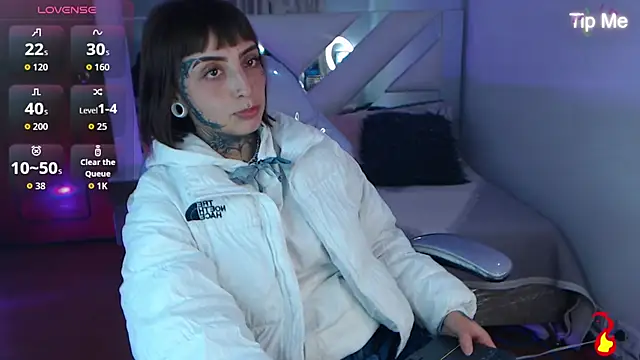 Gyal 8  online show from 20, 10, 2025