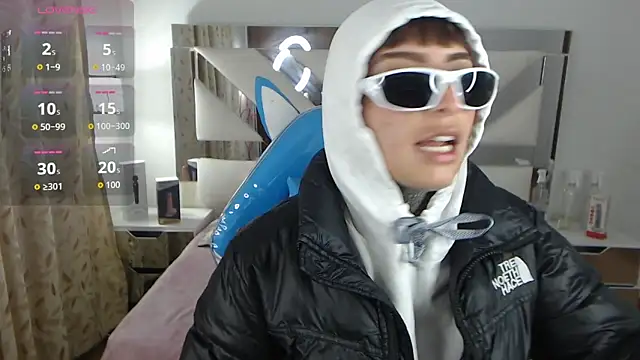 Gyal 8  online show from 15, 11, 2025