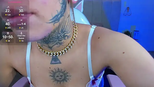 Gyal 8  online show from 27, 11, 2025