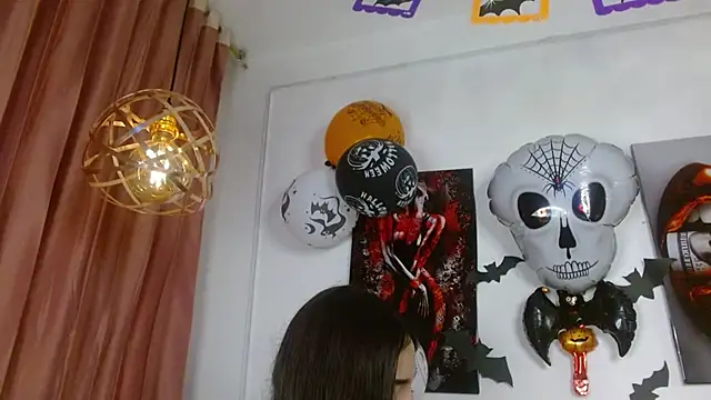 ladymooncs online show from 18, 10, 2025