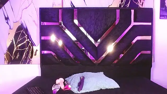 ladymooncs online show from 30, 9, 2025