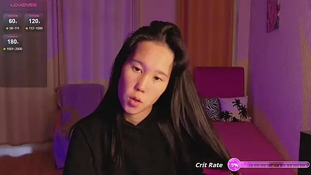 Snapshot of Reina__chan chatting on 10, 10, 2025 Reina chan online show from 10, 10, 2025