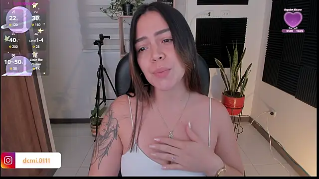 TaniaVelvet online show from 4, 11, 2025