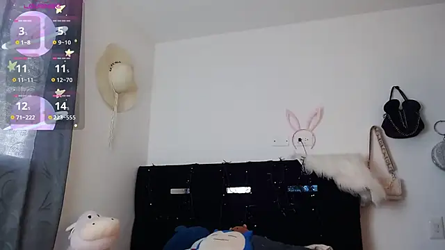 Camila Torresss online show from 20, 12, 2025