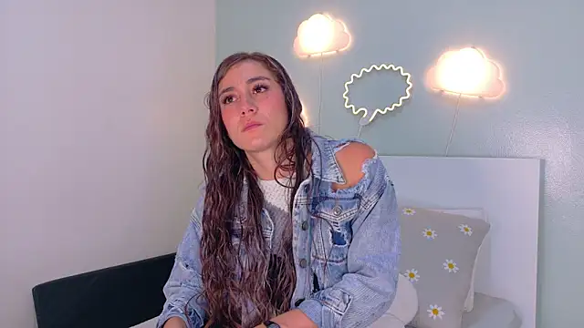 Snapshot of MyApril__ chatting on 13, 3, 2026 MyApril online show from 13, 3, 2026