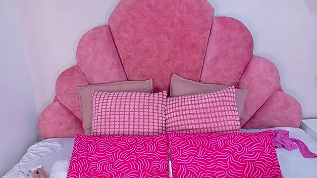 MyApril   online show from 2, 10, 2025