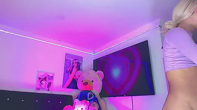 DaliaBacil25 online show from 24, 4, 2026