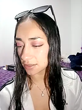 Miia  strog online show from 19, 9, 2025