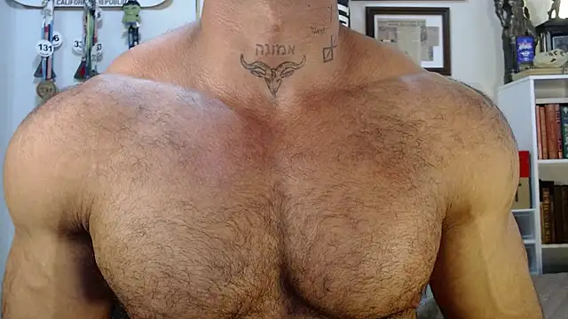 henryhadesflirt online show from 14, 12, 2025