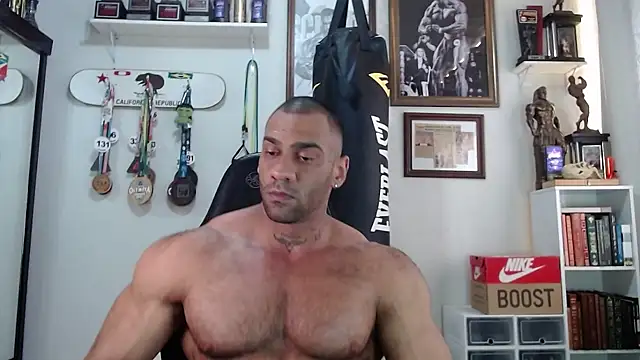 henryhadesflirt online show from 19, 11, 2025