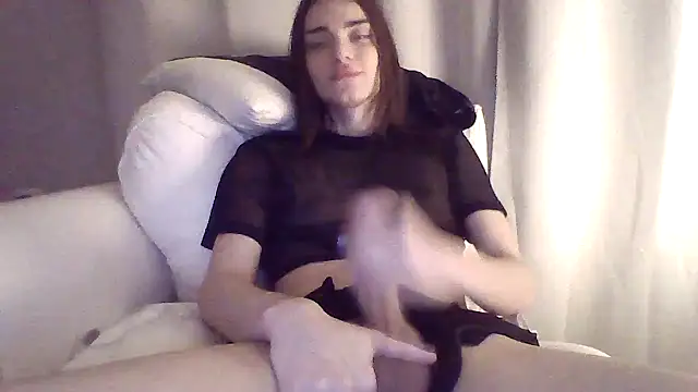 Luna Samosienko online show from 20, 12, 2025