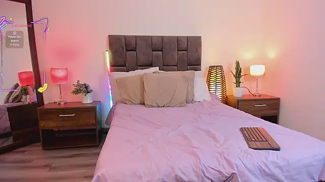 Snapshot of Aliccecullen chatting on 17, 2, 2026 Aliccecullen online show from 17, 2, 2026