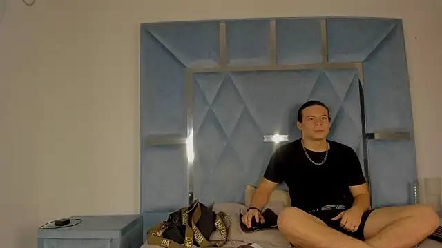 fallenangelsasm online show from 10, 11, 2025