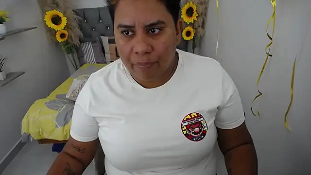 hotlesby valery online show from 2, 10, 2025