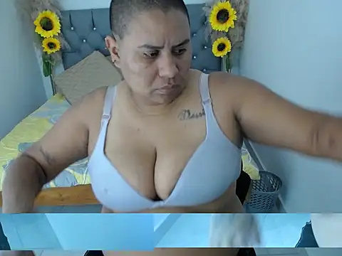 hotlesby valery online show from 15, 1, 2026