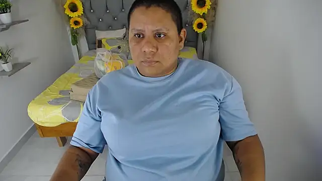 hotlesby valery online show from 28, 11, 2025