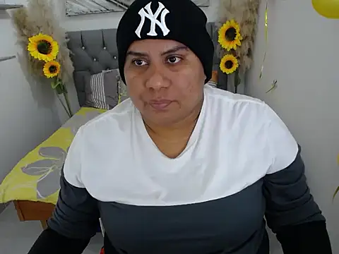 hotlesby valery online show from 17, 10, 2025