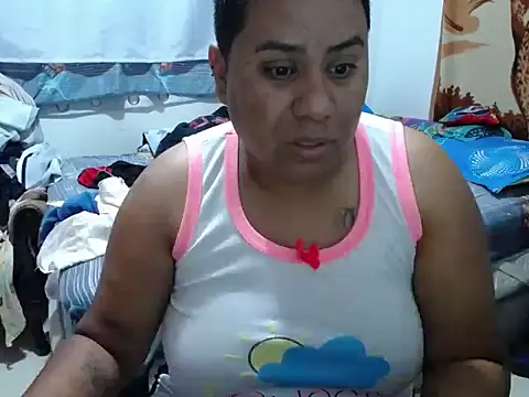 hotlesby valery online show from 11, 5, 2026