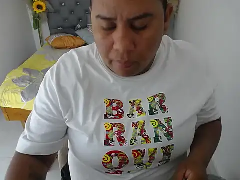 hotlesby valery online show from 13, 2, 2026